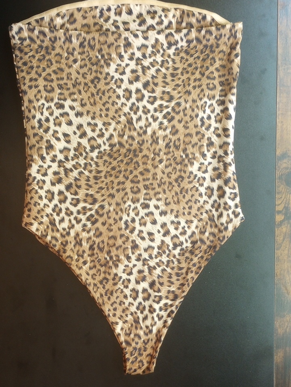 LC | Lizette Collection Sleeveless Bodysuit Top Leopard Print M - Picture 8 of 11